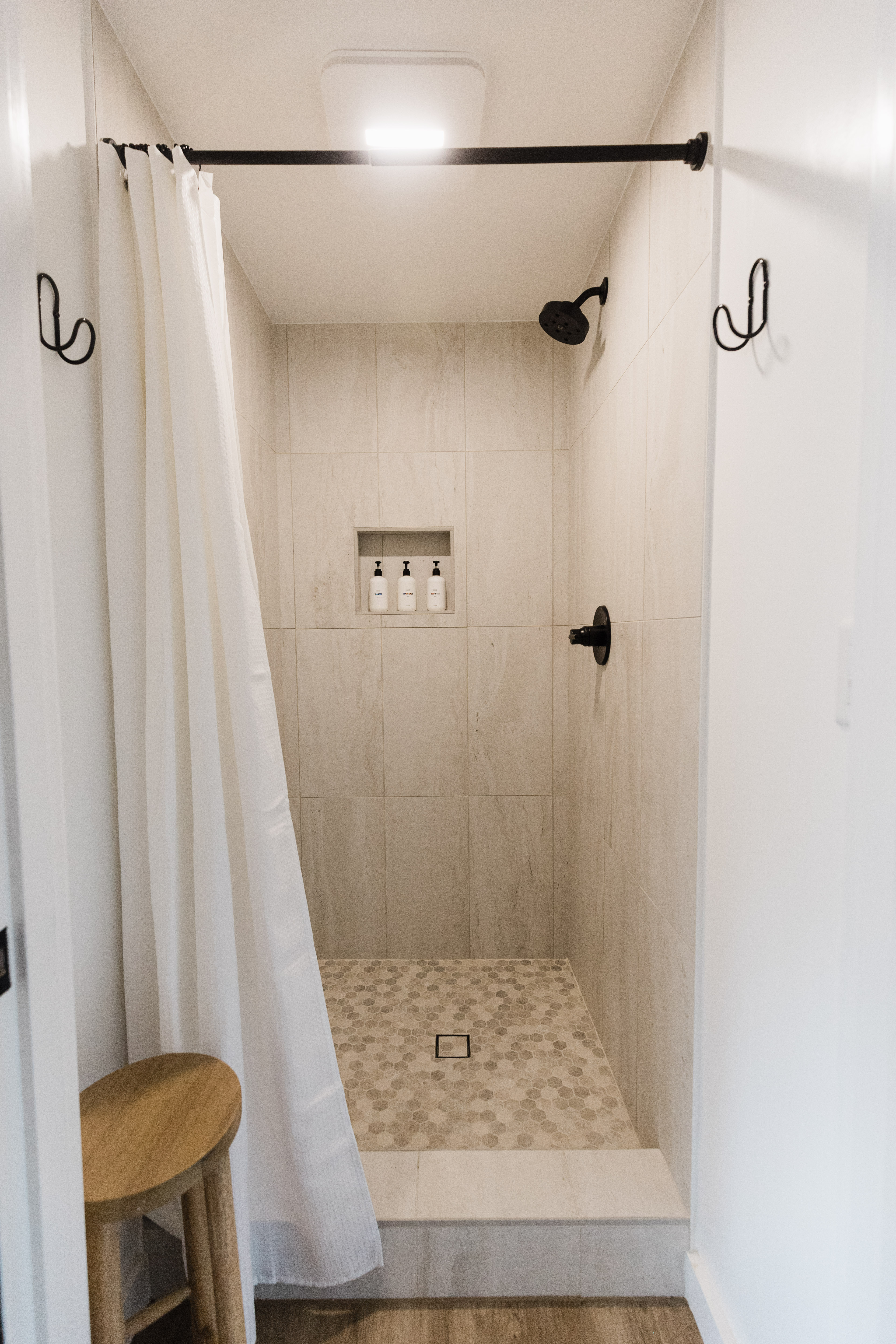Bunkhouse — full room view